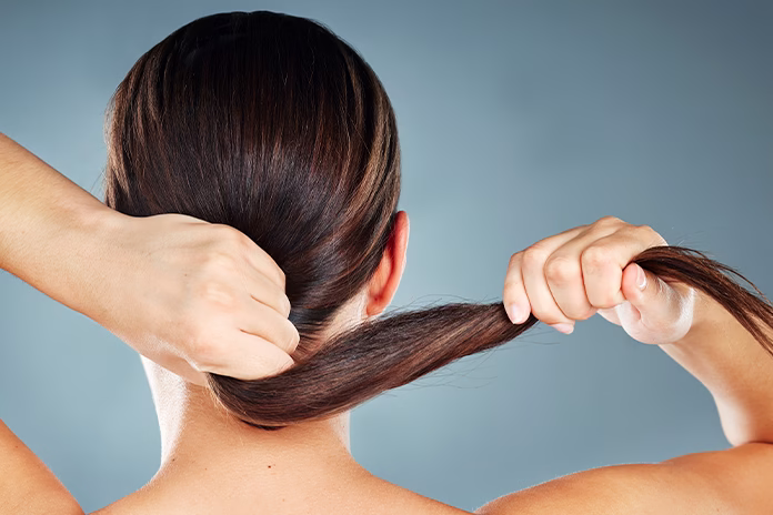 Alopecia por tracción: ¿qué es y causas?